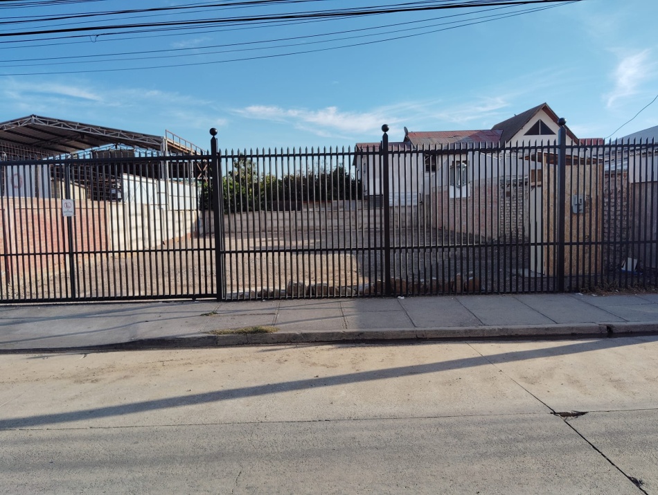SE VENDE PROPIEDAD - 